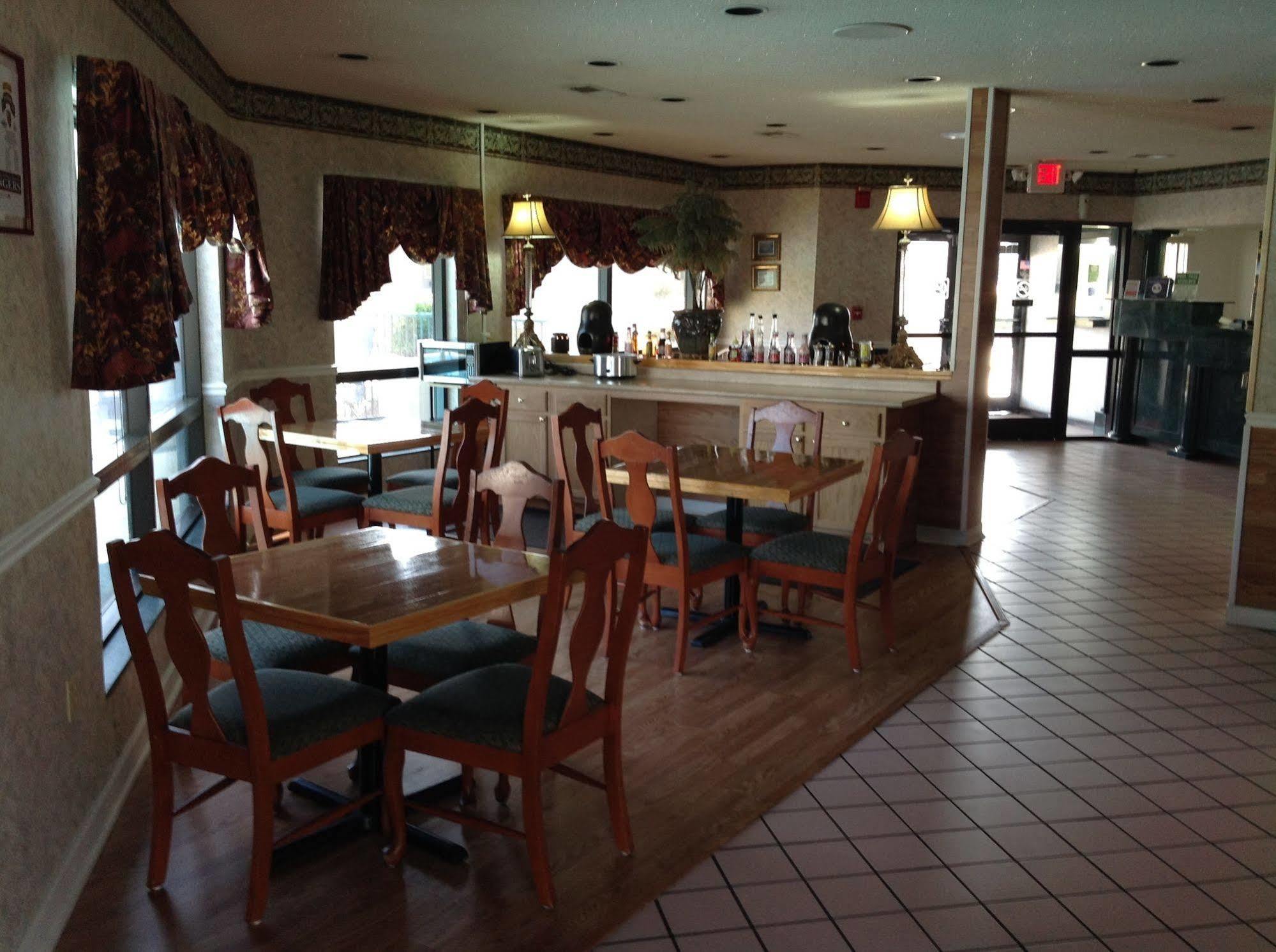 Hallmarc Inn & Suites Of West Memphis Eksteriør billede