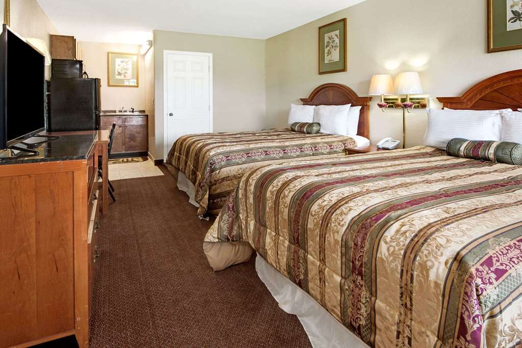 Hallmarc Inn & Suites Of West Memphis Værelse billede