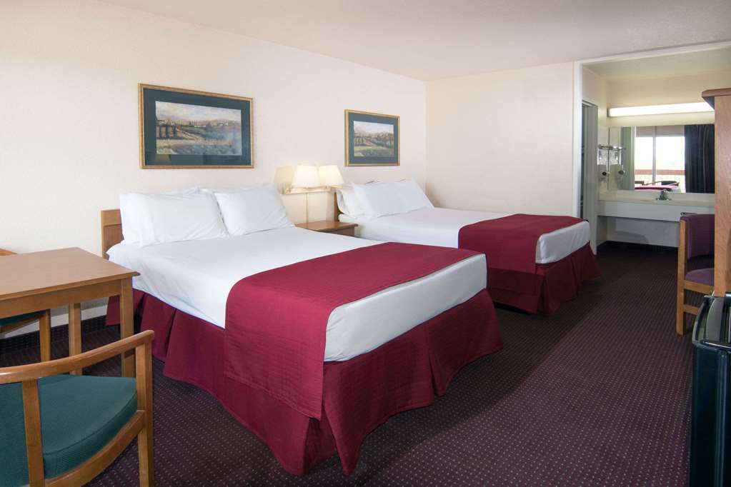 Hallmarc Inn & Suites Of West Memphis Værelse billede